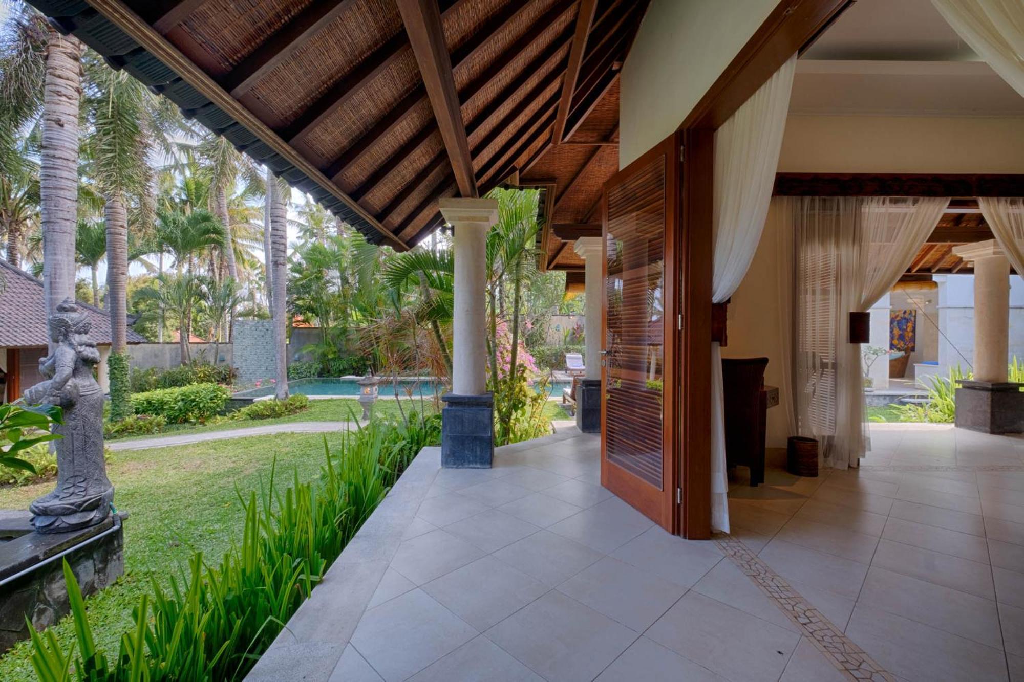 Kutus Kutus Saba Beach Villa Jogjacarta Exterior foto