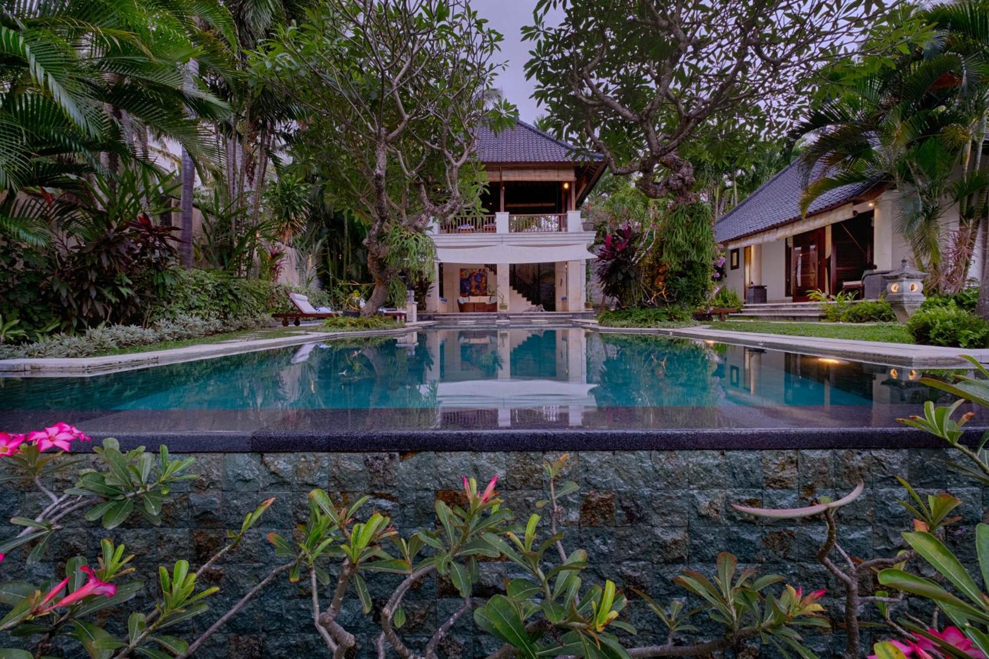 Kutus Kutus Saba Beach Villa Jogjacarta Exterior foto