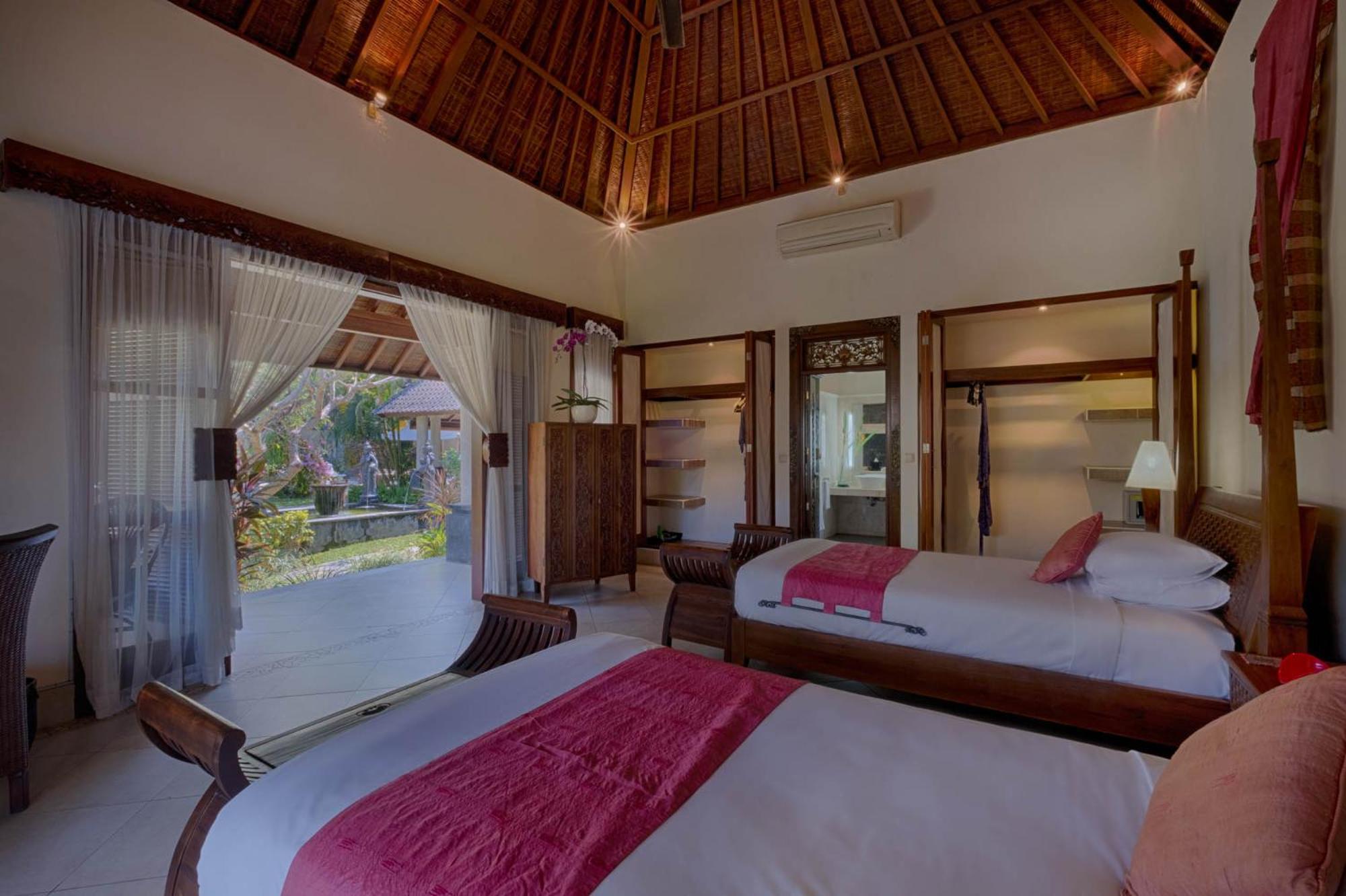 Kutus Kutus Saba Beach Villa Jogjacarta Exterior foto