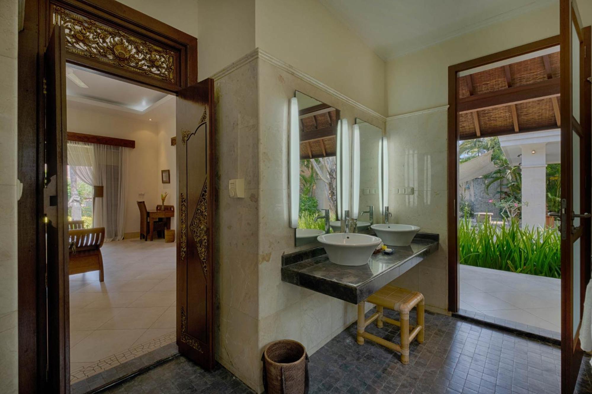 Kutus Kutus Saba Beach Villa Jogjacarta Exterior foto